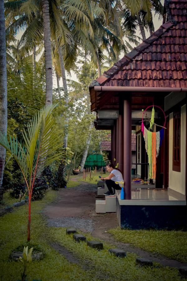 Munroe Paradise Apartment Munroe Island ภายนอก รูปภาพ