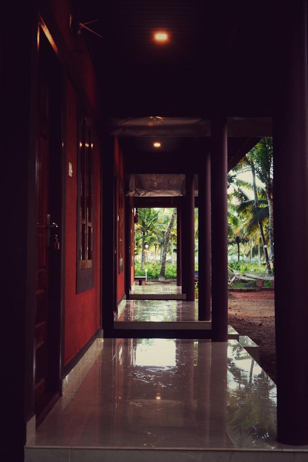 Munroe Paradise Apartment Munroe Island ภายนอก รูปภาพ