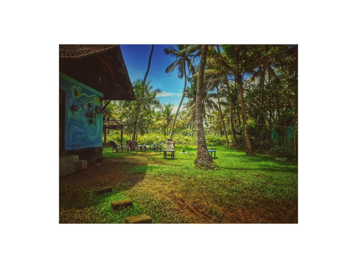 Munroe Paradise Apartment Munroe Island ภายนอก รูปภาพ